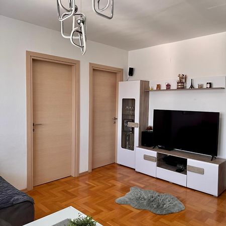 Ferienwohnung Modern & Luxury Skopje Exterior foto